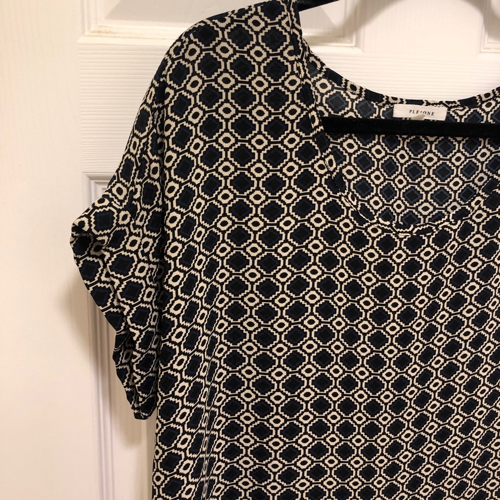 ANTHRO Navy & Cream Patterned Top